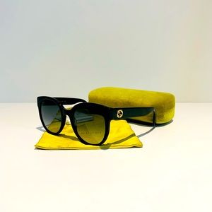 Authentic Womens Gucci Sunglasses for Sale